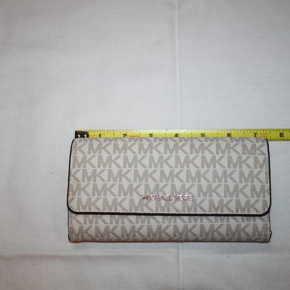 Michael Kors Jet Set Travel Large Chain Shoulder Tote white and Camel MK logo - Picture 15 of 16